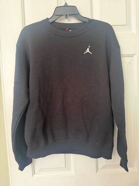 Jordan Women’s Black Crew Neck Sweatshirt